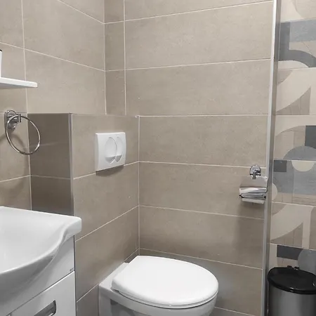 Cera Premium Apartamento Soko Banja